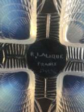 R Lalique Coquilles Plate Signature